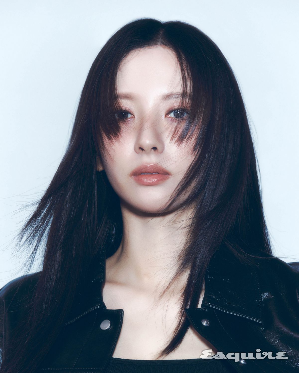재킷 이로. 톱 스타일리스트 소장품.