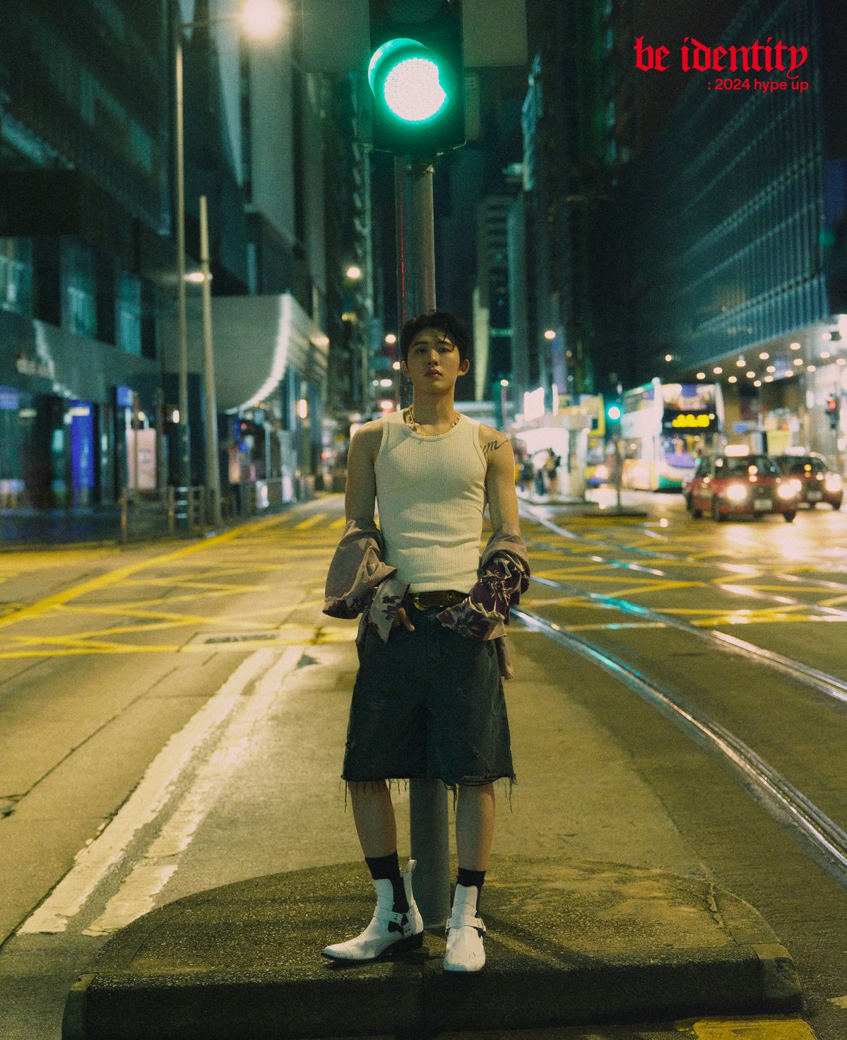 ESQUIRE KOREA VIEWFIVDER B.I EDITION
