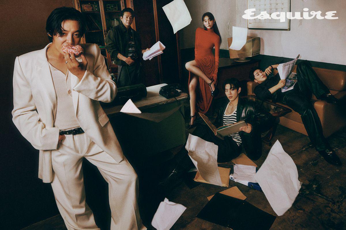 (김동욱) 재킷, 니트, 팬츠, 모두 맥퀸 by 션 맥기르. 이어커프 포트레이트 리포트. 벨트, 링 모두 스타일리스트 소장품. (박지환) 재킷 에스티유. 이너 톱, 카디건 모두 레이블리스. 팬츠 아조바이아조. 벨트, 링 모두 스타일리스트 소장품. (박세완) 드레스, 슈즈 모두 페라가모. 이어링, 글러브 모두 스타일리스트 소장품. (이승우) 재킷 도프제이슨. 팬츠 에스티유. 슈즈 캠퍼 랩. 이어커프 포트레이트 리포트. 이너 톱, 네크리스, 링 모두 스타일리스트 소장품. (서현우) 셔츠, 팬츠, 슈즈, 타이 모두 보테가 베네타. 시계 파텍 필립 by 빈티크. 서스펜더 스타일리스트 소장품.