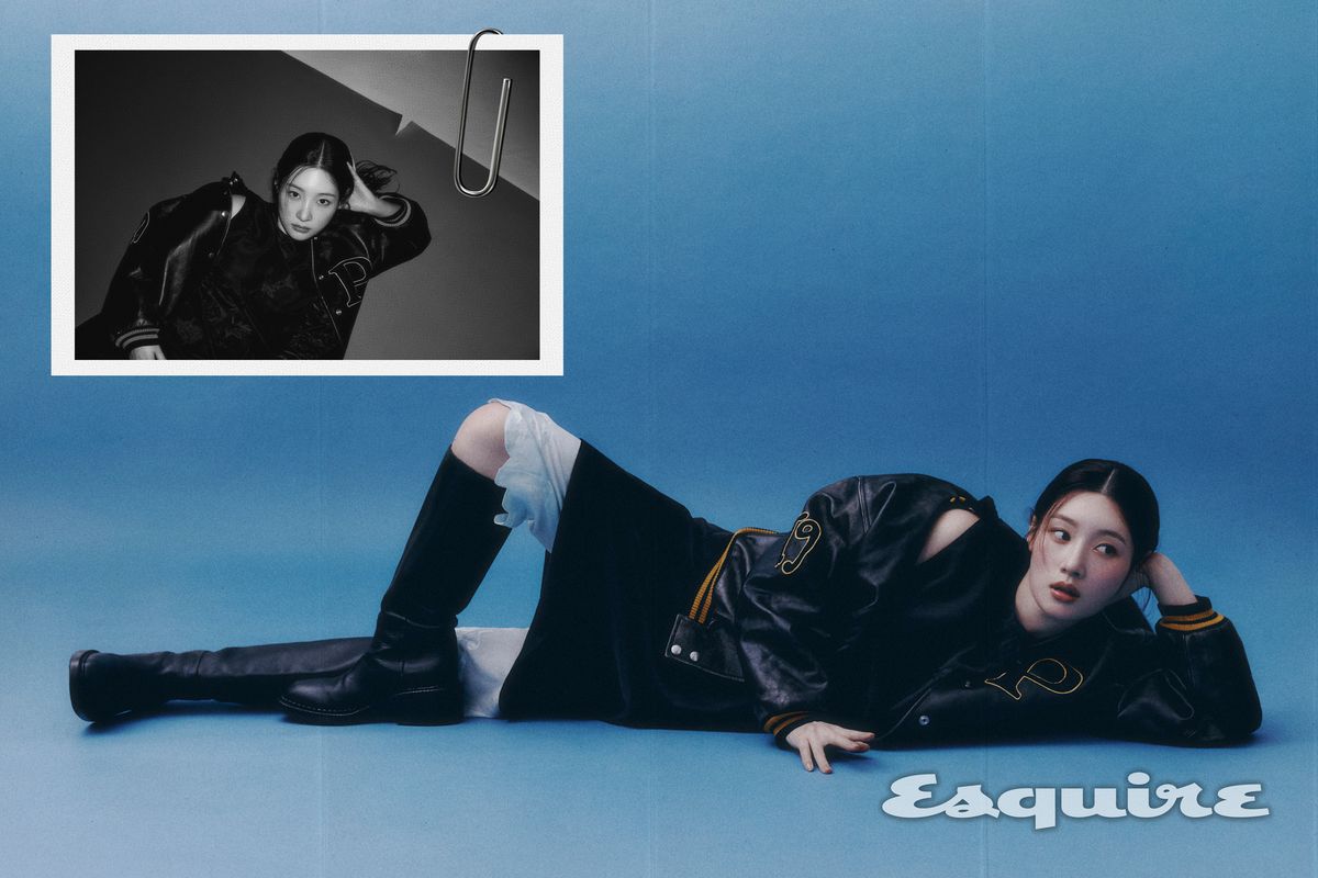 재킷, 드레스, 팬츠, 부츠 모두 프라다.