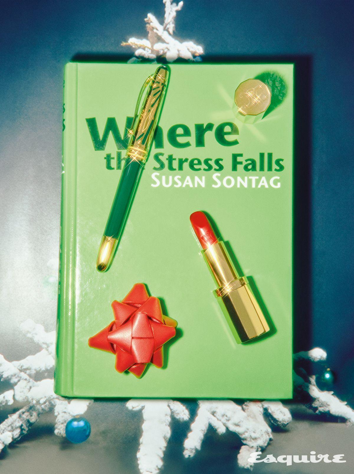 마이스터스튁 오리진 컬렉션 두에 클래식 236만원 몽블랑. 프레젠트 브로치 가격 미정 어네스트 W. 베이커 by 10 꼬르소 꼬모 서울. 르 루즈 셀린느 새틴 립스틱 3.5g/9만원대 셀린느 보떼.