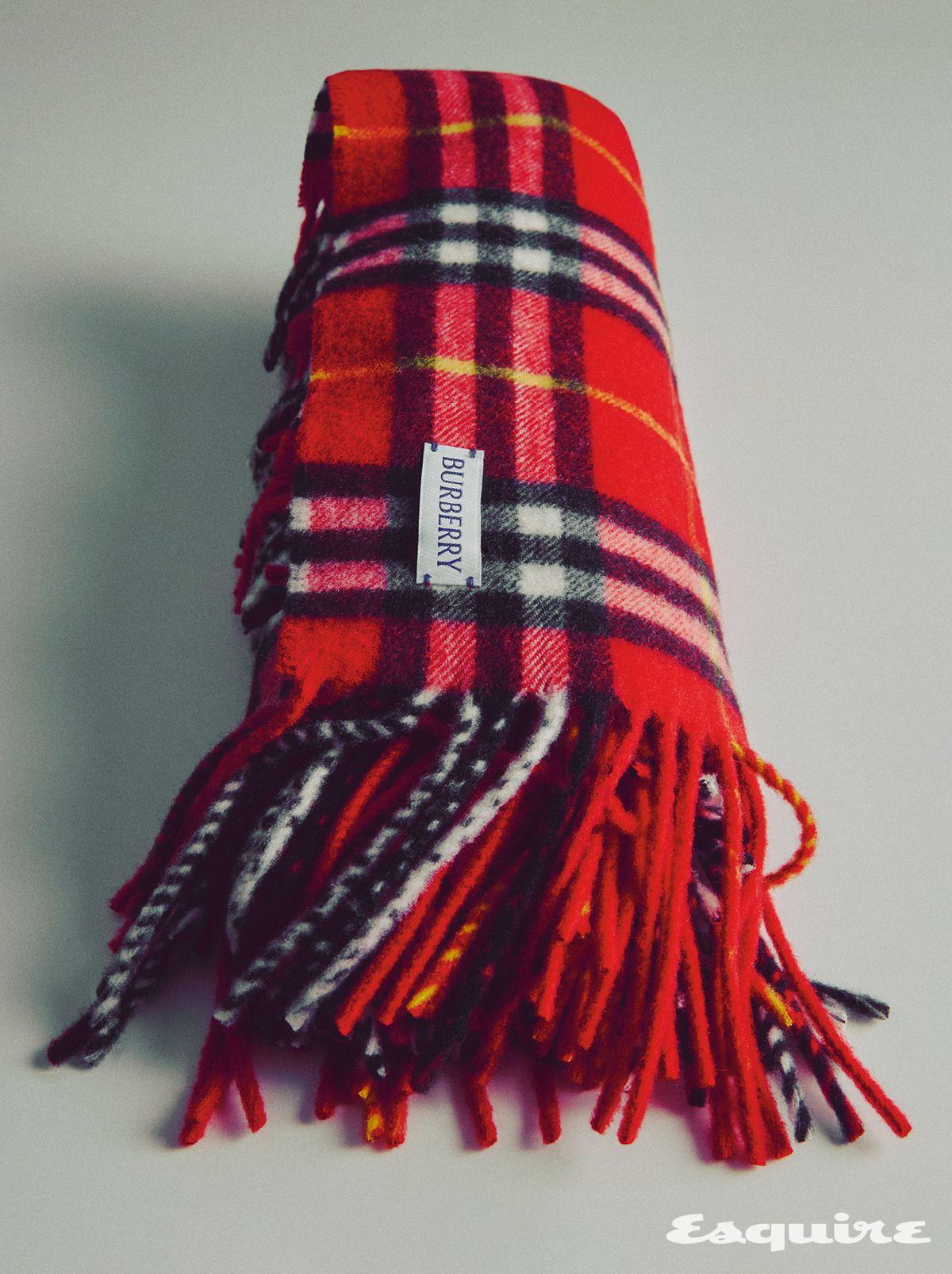 체크 캐시미어 해피 스카프 105만원 버버리.