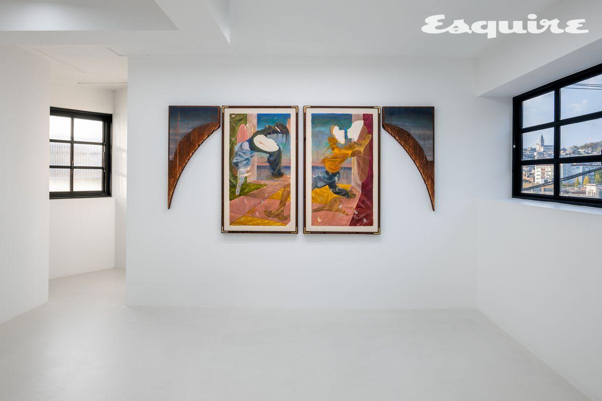 'Chaviré, Soukouss, Liberation', 2024 Oil on linen with hand-carved wooden artist frames and hand-carved painted wooden elements, 125 x 255 x 5.2 cm (overall), Courtesy of the artist and Esther Schipper, Berlin/Paris/Seoul PHOTO CHROMA