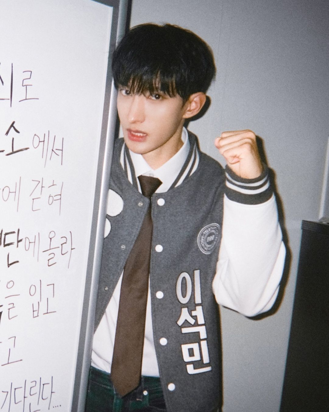 세븐틴 도겸(@dk_is_dokyeom)