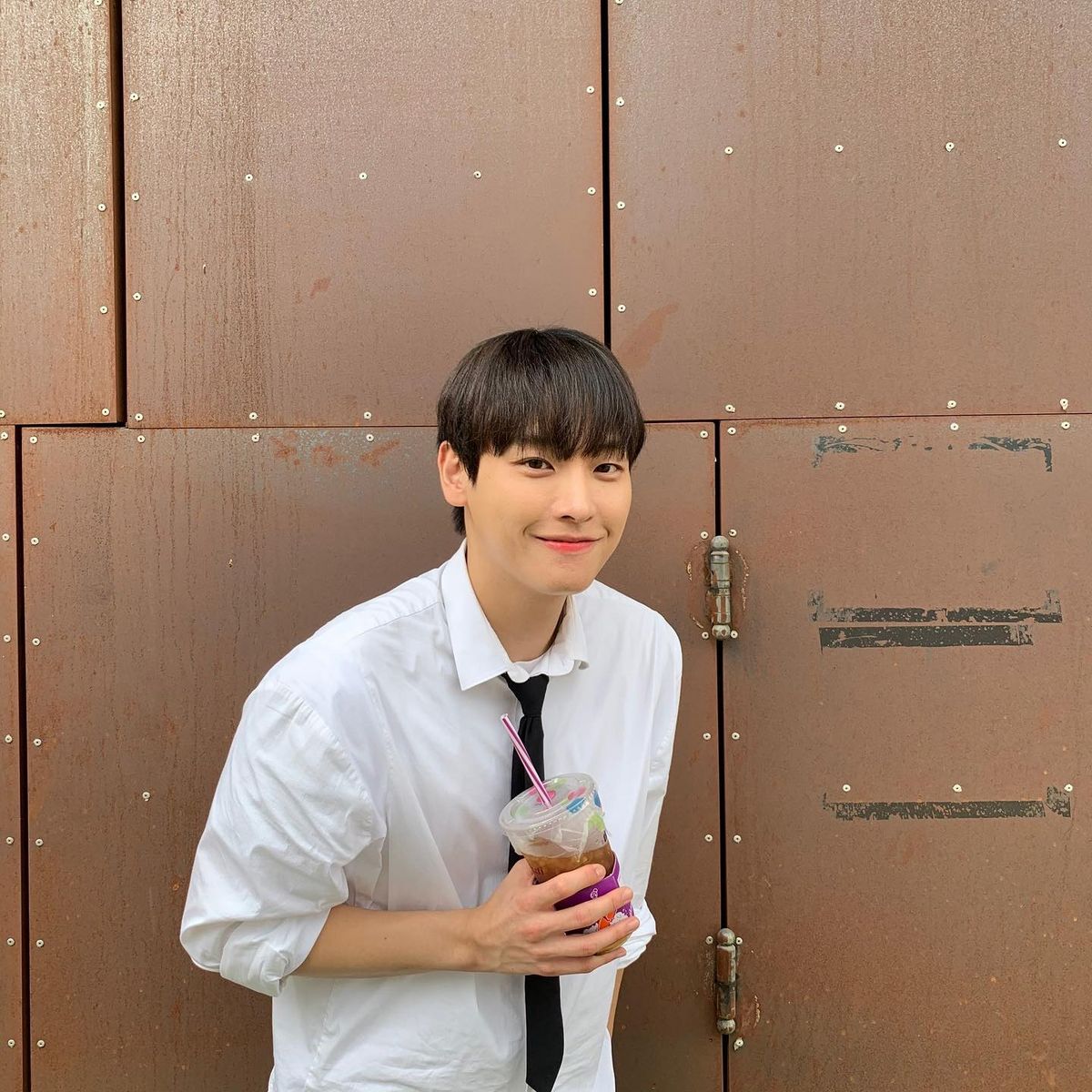 SF9 인성(@pum.castle)