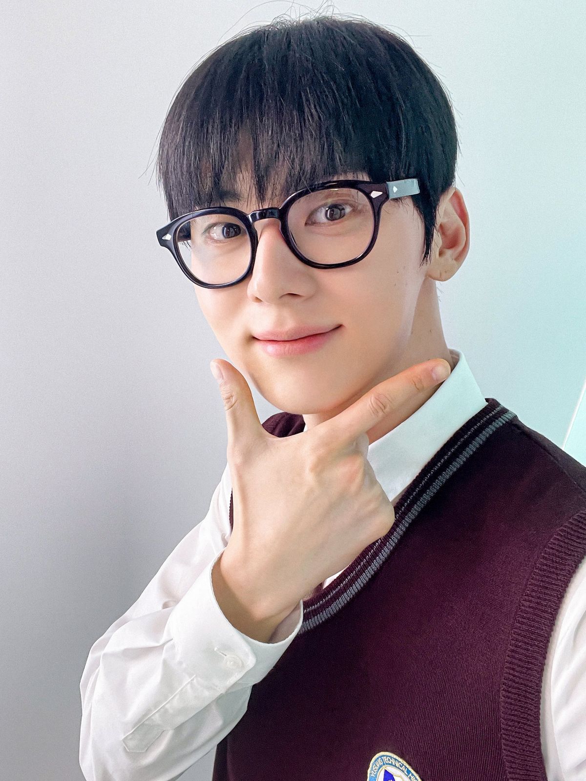 황민현(@optimushwang)