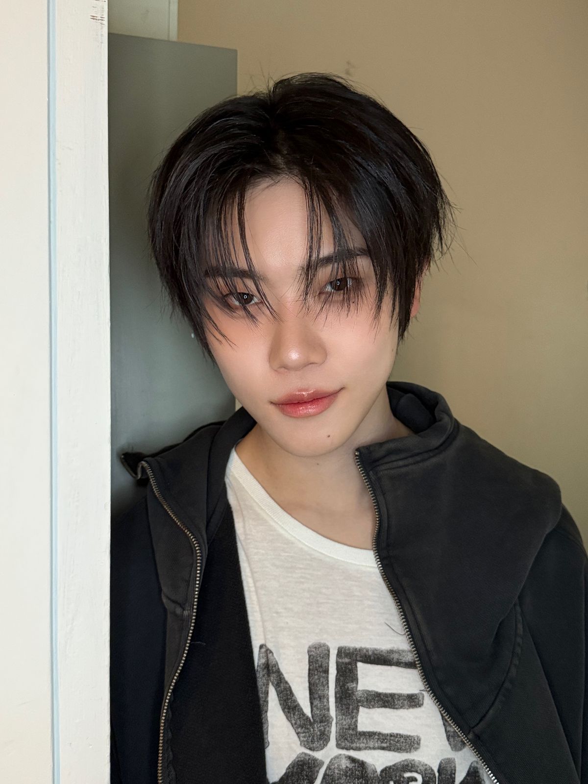 클로즈 유어 아이즈