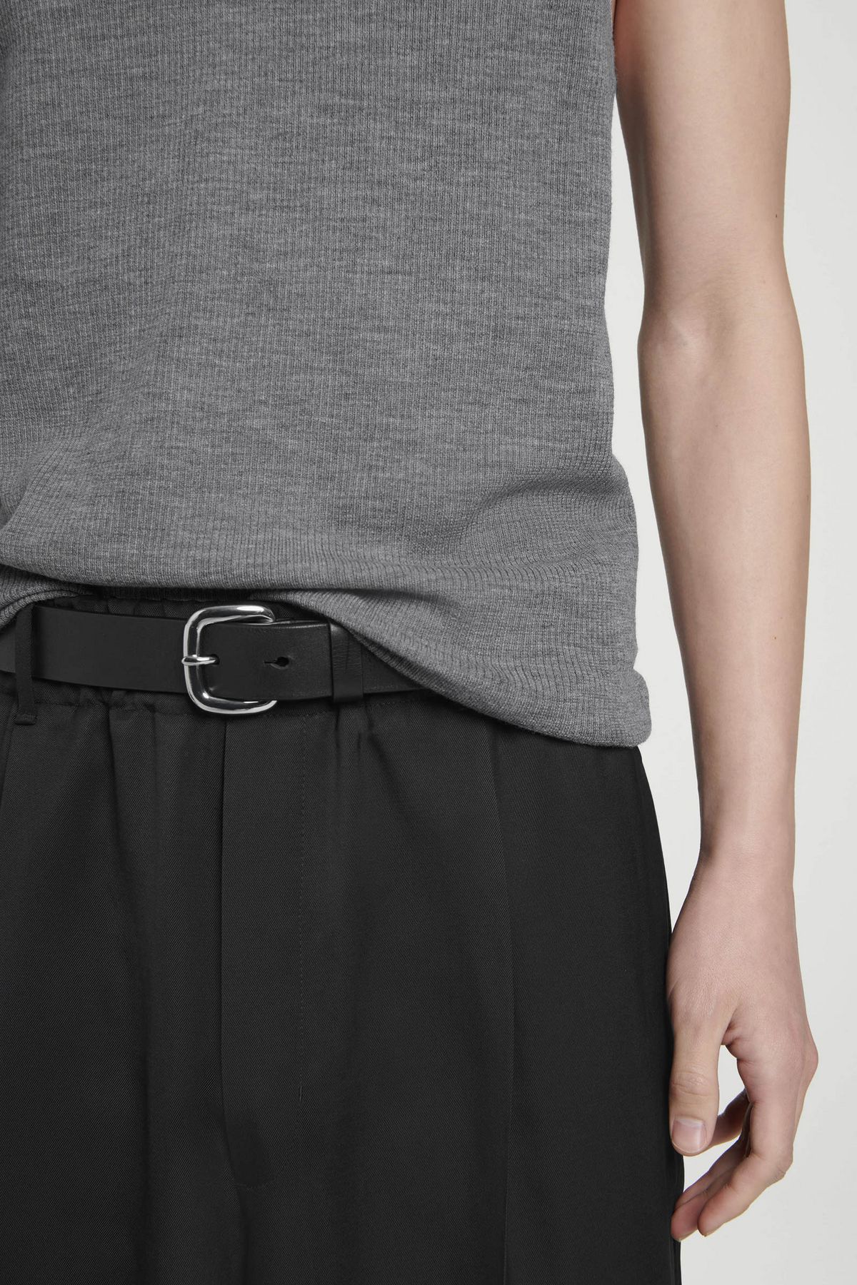 여름에 입는 메리노울/ 출처 코스 공식 홈페이지