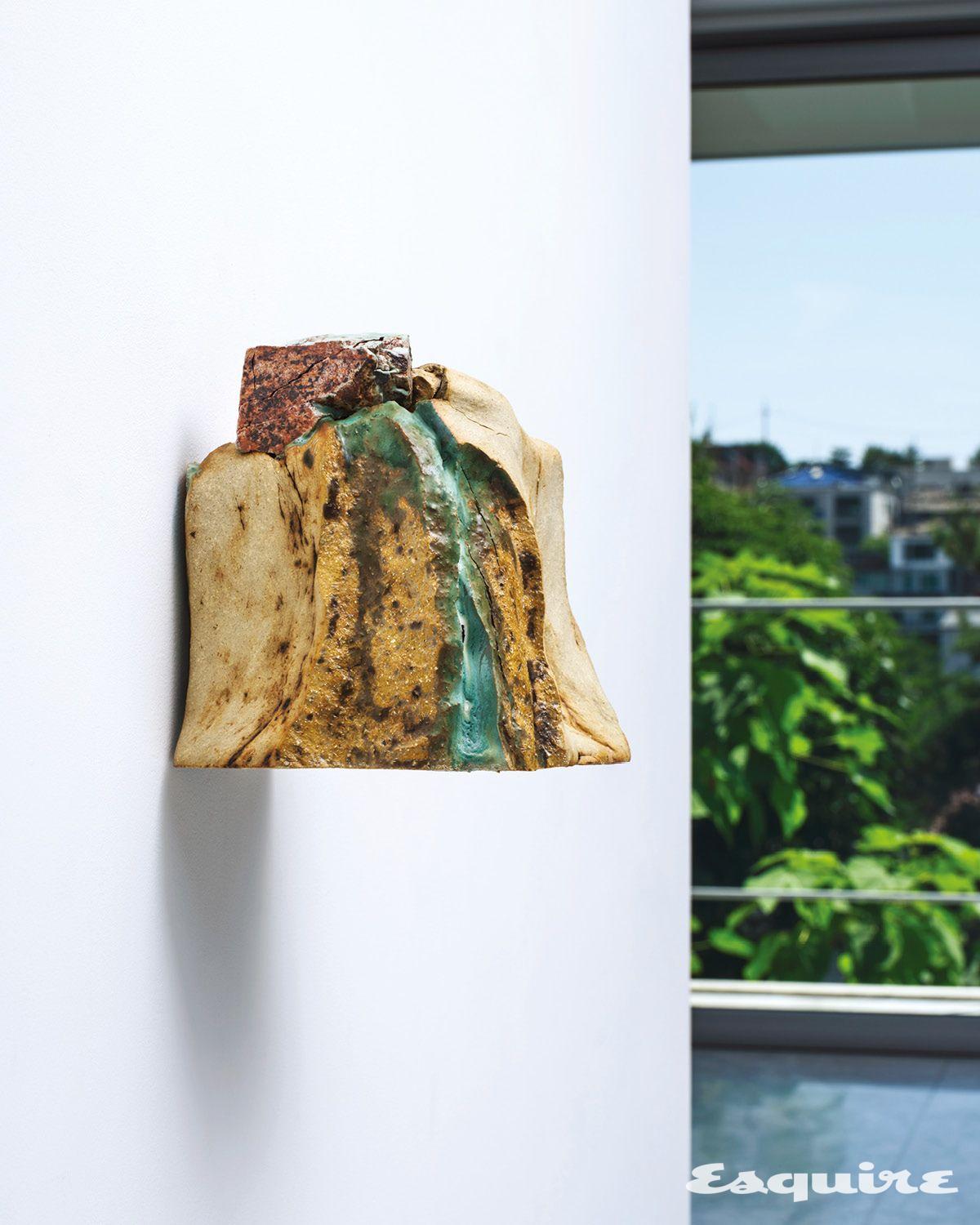 Koo Hyunmo, ‘Rock on the Wall’, Ceramic, 18.5 x 15.5 x 17.5 cm, 2025.