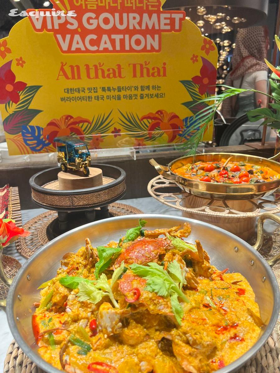 태국 음식에 빠진 사람들의 대부분은 풋팟퐁커리를 처음 먹었던 날을 기억한다. 