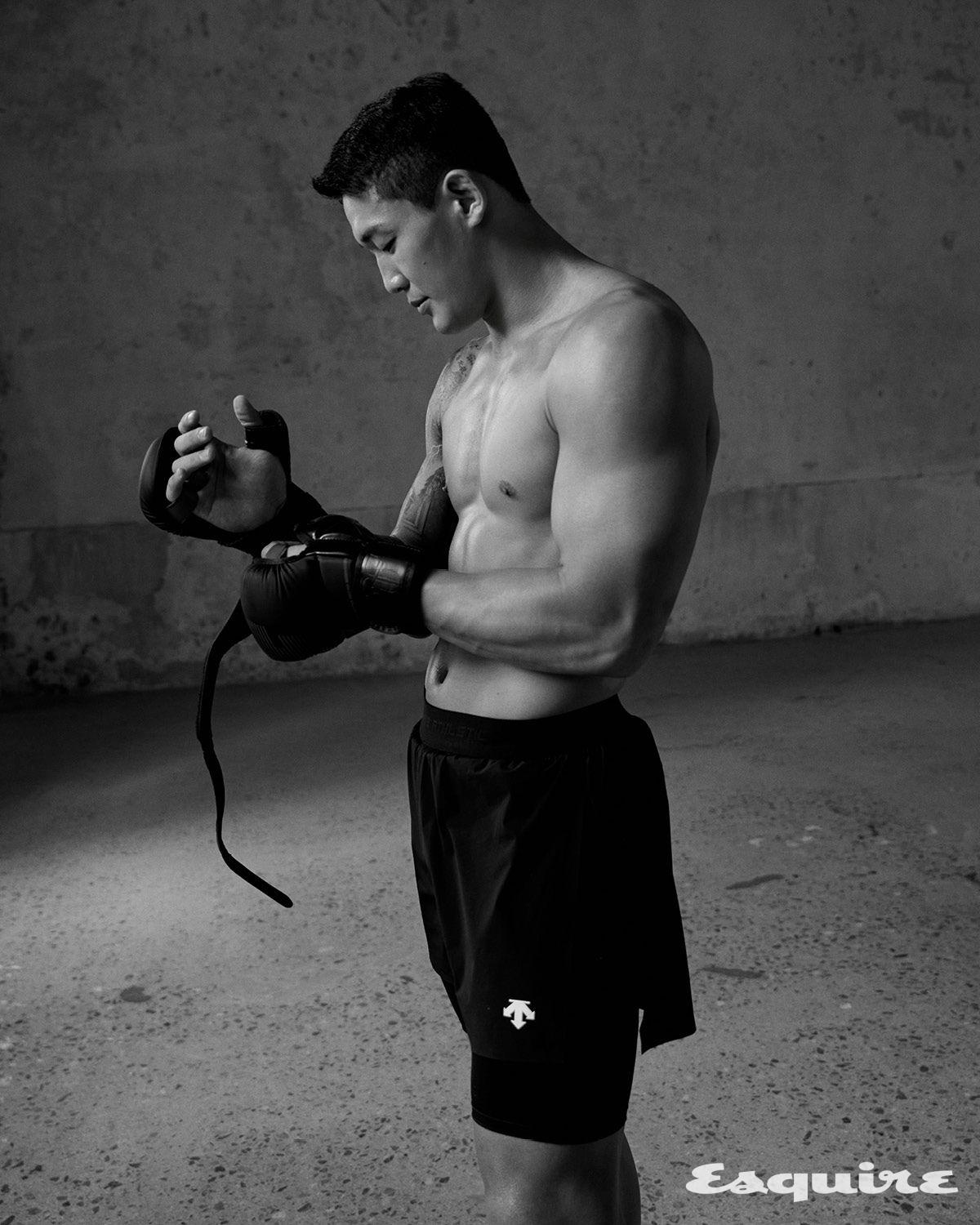 트레이닝 6인치 레깅스 부착형 쇼츠 데상트.