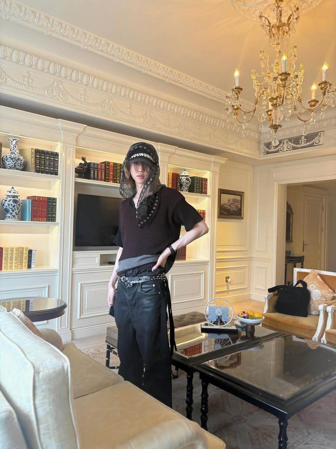 슬림핏부터 새깅까지 한번에/ 인스타그램 @xuminghao_o