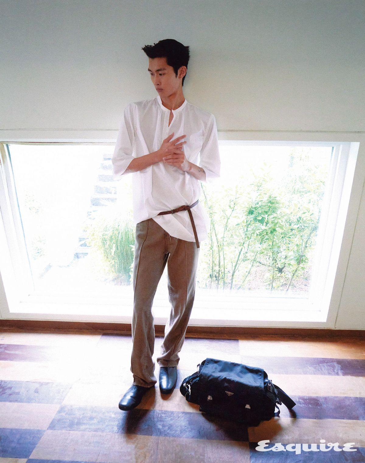 이미지 캡션 영역