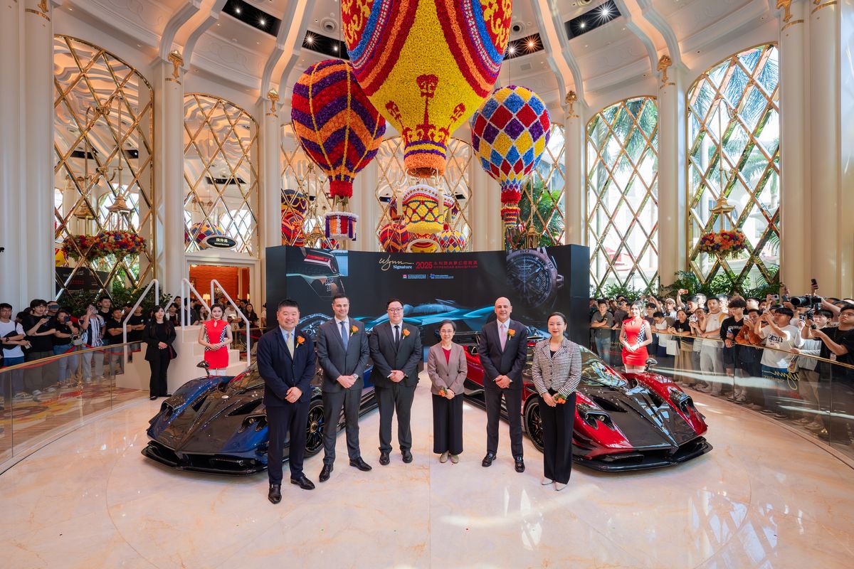 윈 시그니처 – 2025 하이퍼카 전시 개막식.