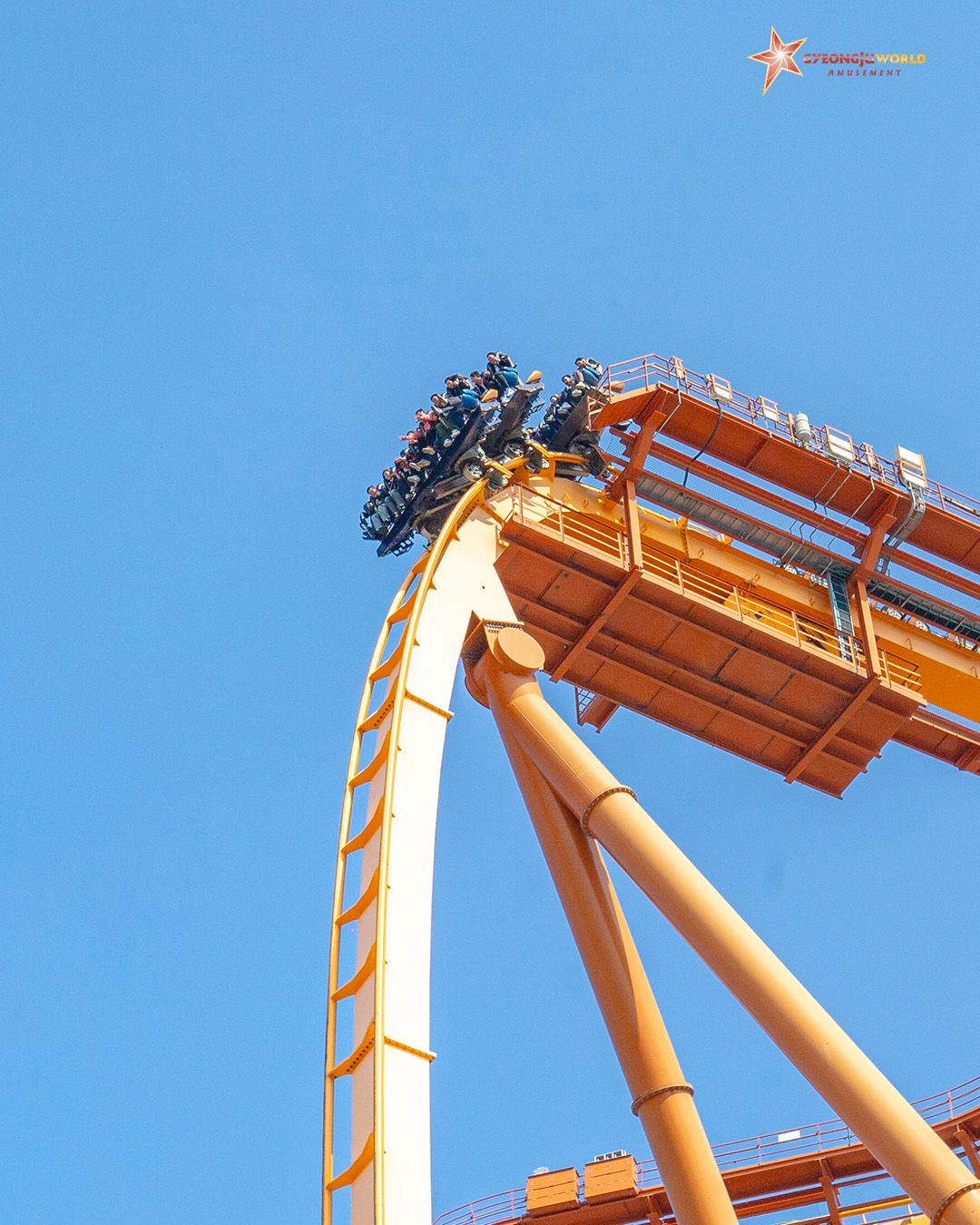 액티비티부터 관광까지 모두 다 즐길 수 있는 경주/ 인스타그램 @gyeongjuworld_official