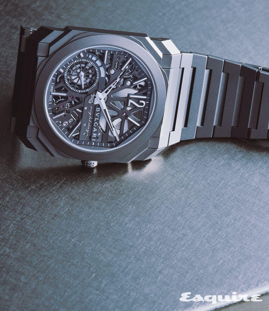 5.95mm 두께의 티타늄 케이스에 8일의 파워 리저브 기능을 갖춘 BVL 199 SK 칼리버를 장착했다. 스켈레톤 다이얼이 돋보이는 옥토 피니씨모 스켈레톤 8 데이즈 워치 3940만원 불가리.