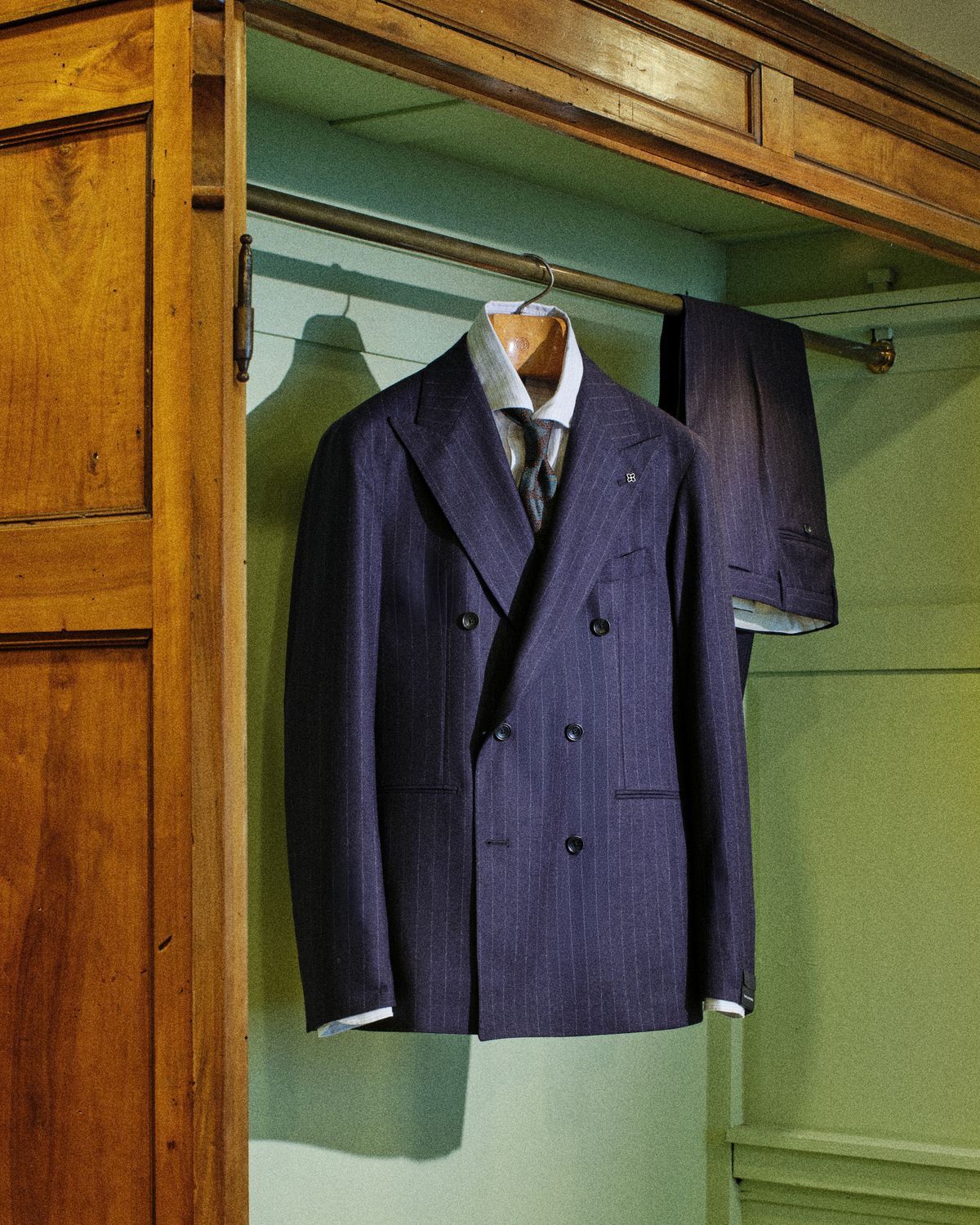 딸리아또레의 클래식 더블브레스티드 슈트, 175만 4천 원/ 샌프란시스코 마켓 제공