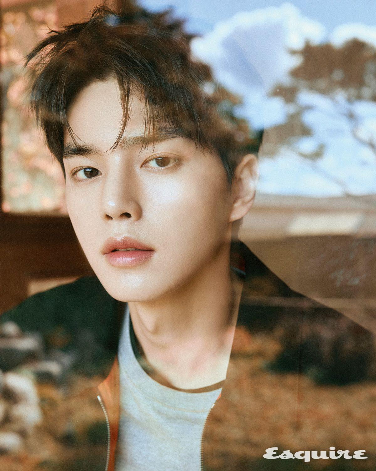 이미지 캡션 영역