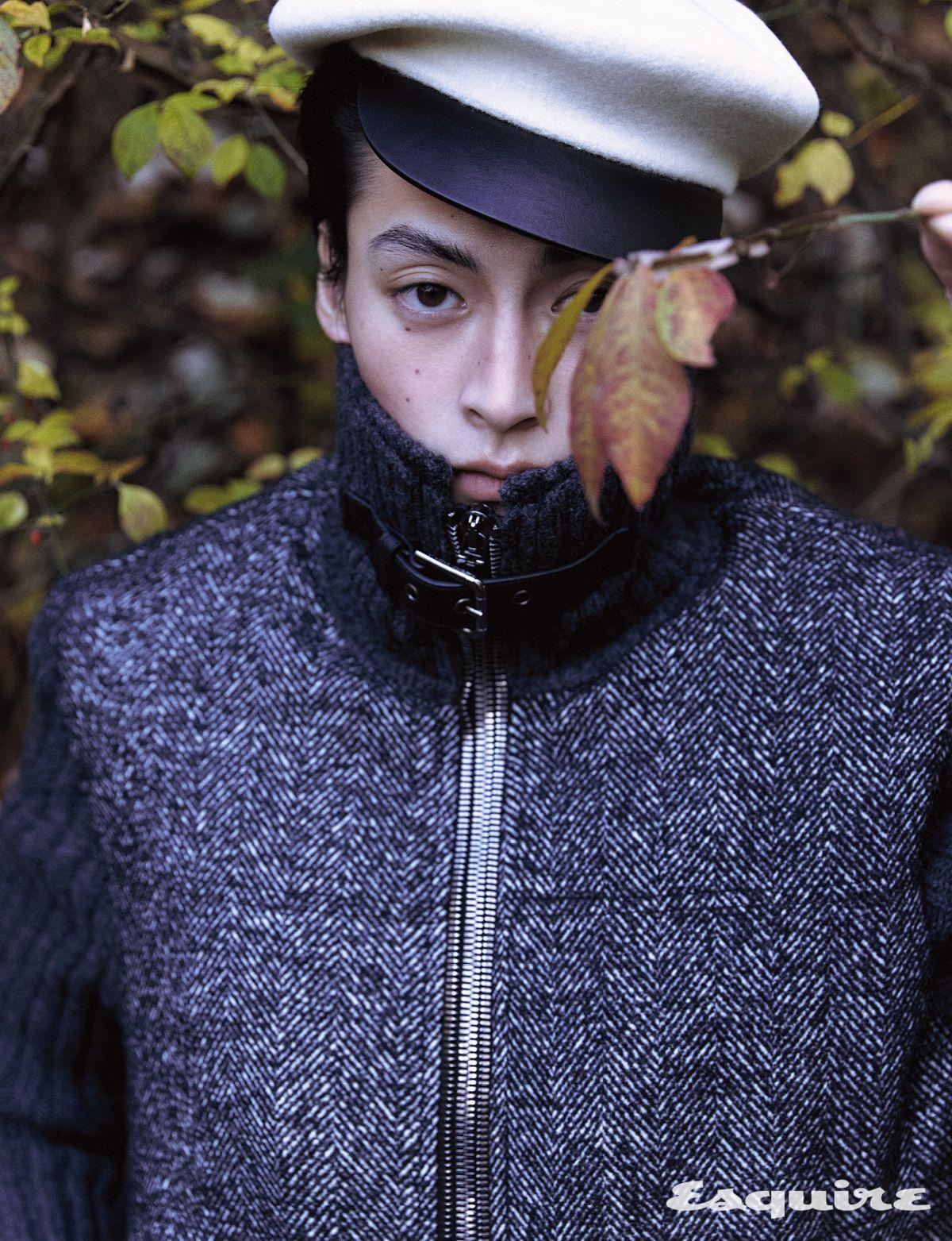 이미지 캡션 영역