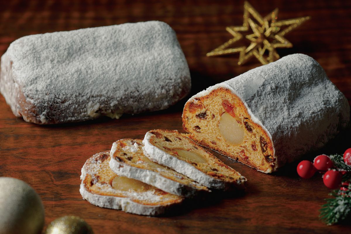 페이스트리 셰프의 레시피로 완성한 슈톨렌.