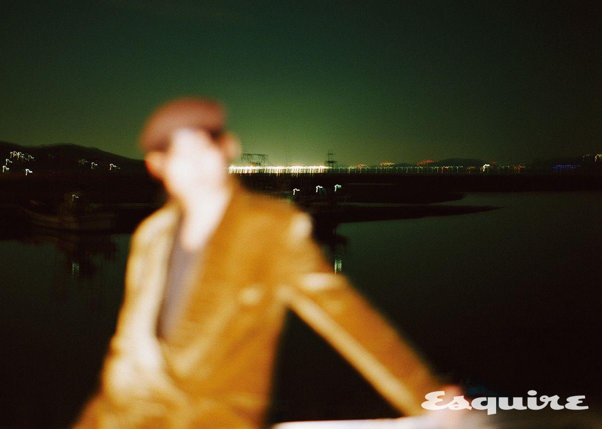 이미지 캡션 영역