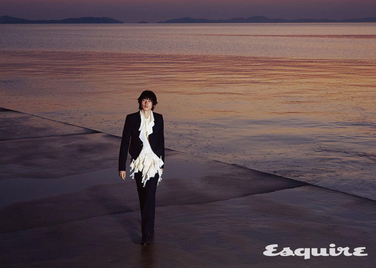 이미지 캡션 영역