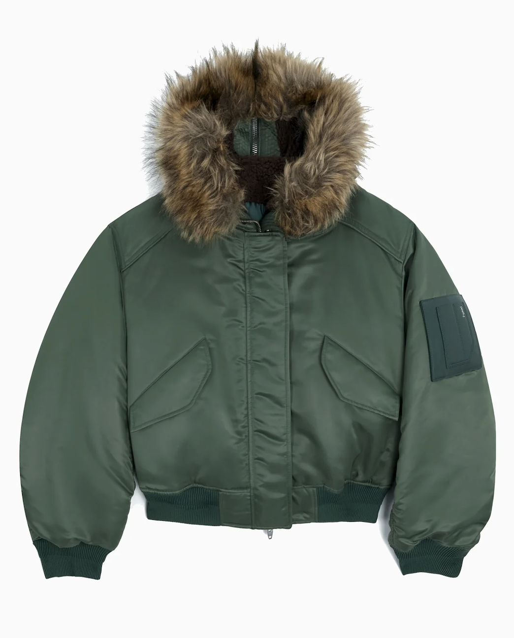 준지(JUUN.J) 퍼 점퍼 / 출처: 브랜드 공식 홈페이지