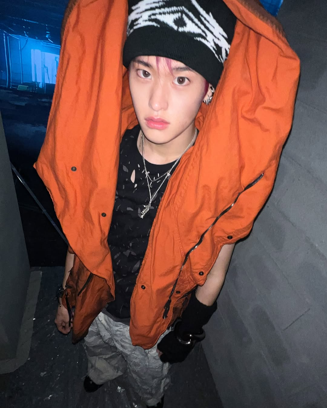 빅 후디를 착용한 라이즈 소희/ 인스타그램 @riize_official/