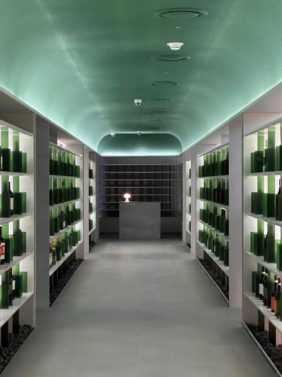 명동, '모와(MOWa)'/ 출처: 네이버 지도 업체제공