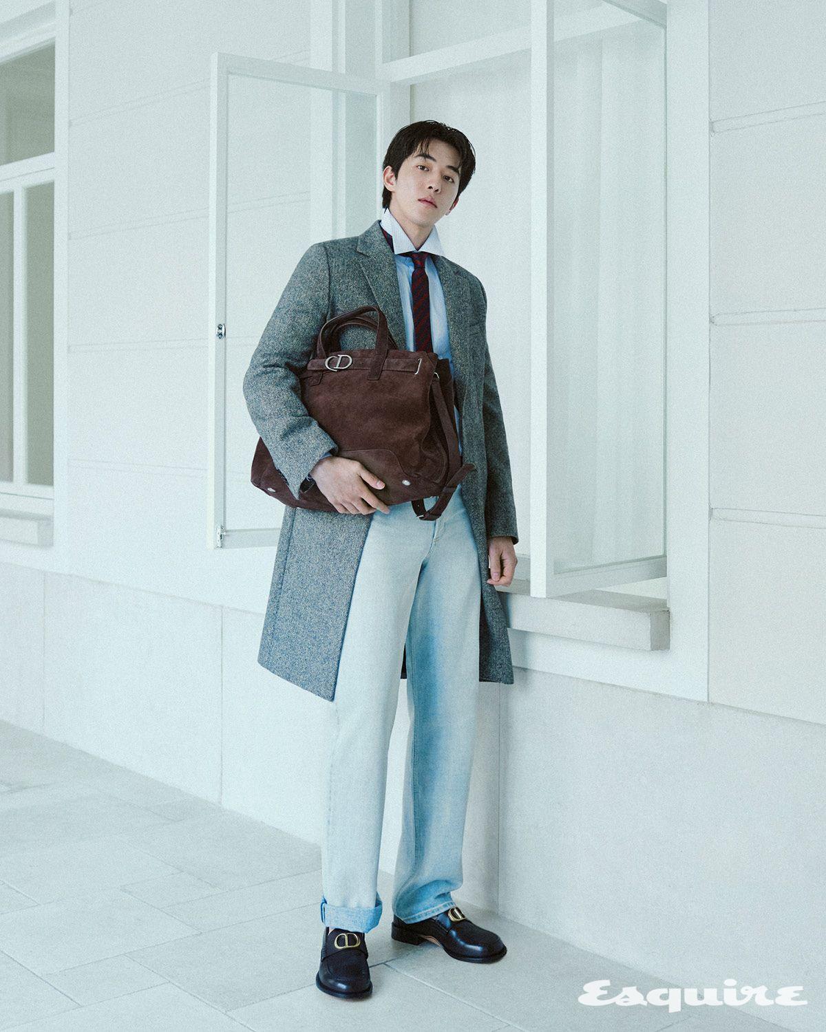 이미지 캡션 영역