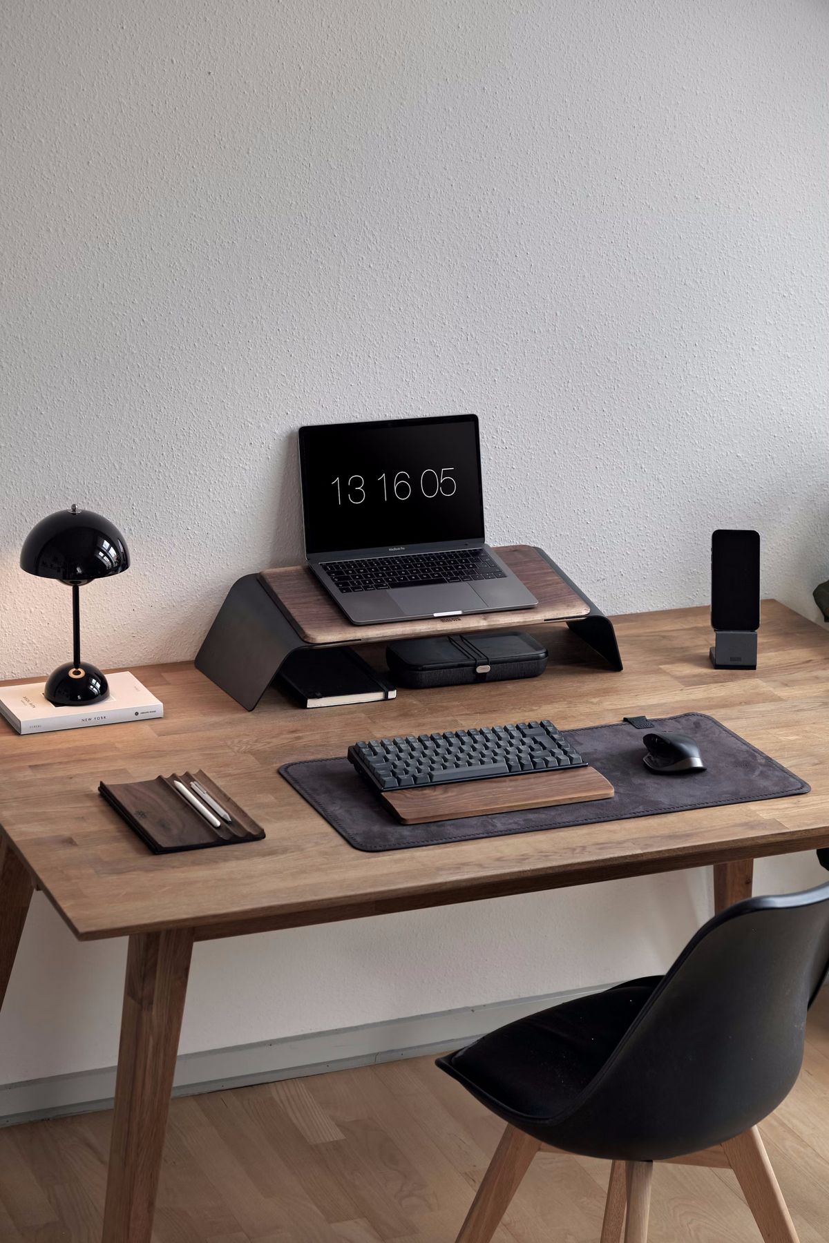 집중력을 높이는 데스크테리어의 핵심 / 출처: 언스플래쉬