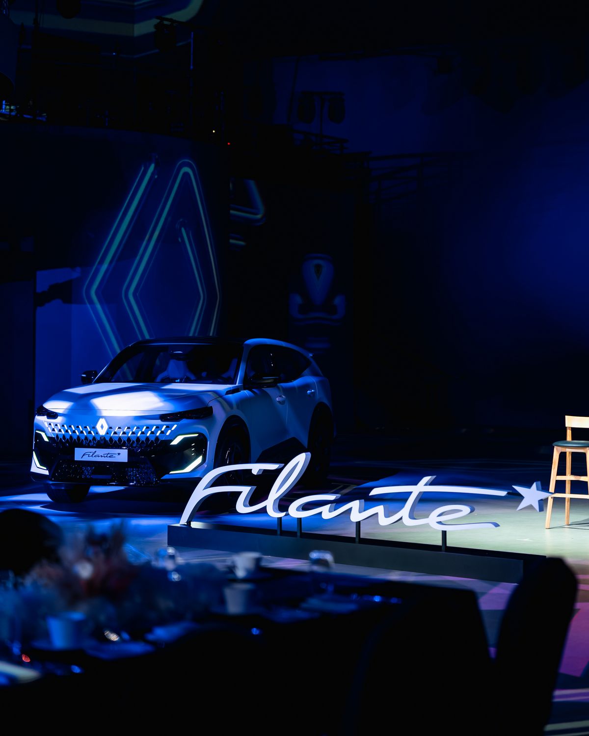 공개를 마친 르노의 신차 FILANTE.