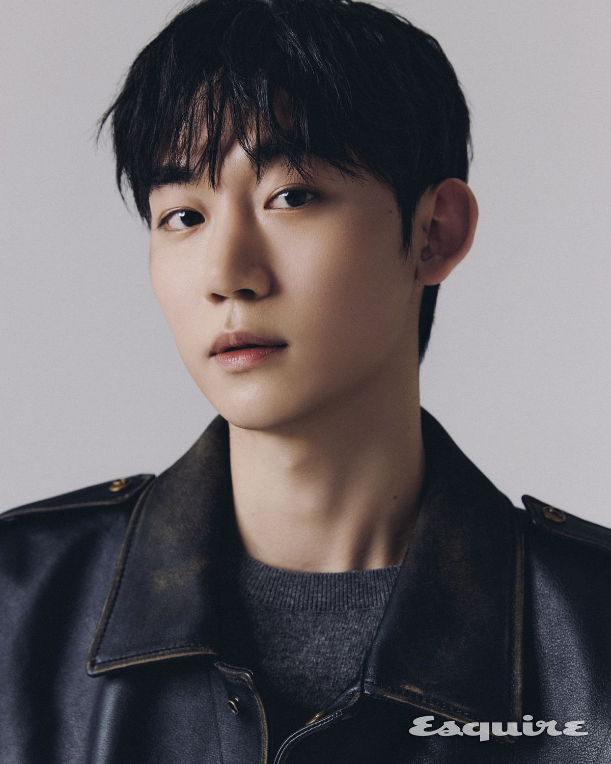  재킷 코치. 니트 렉토. 