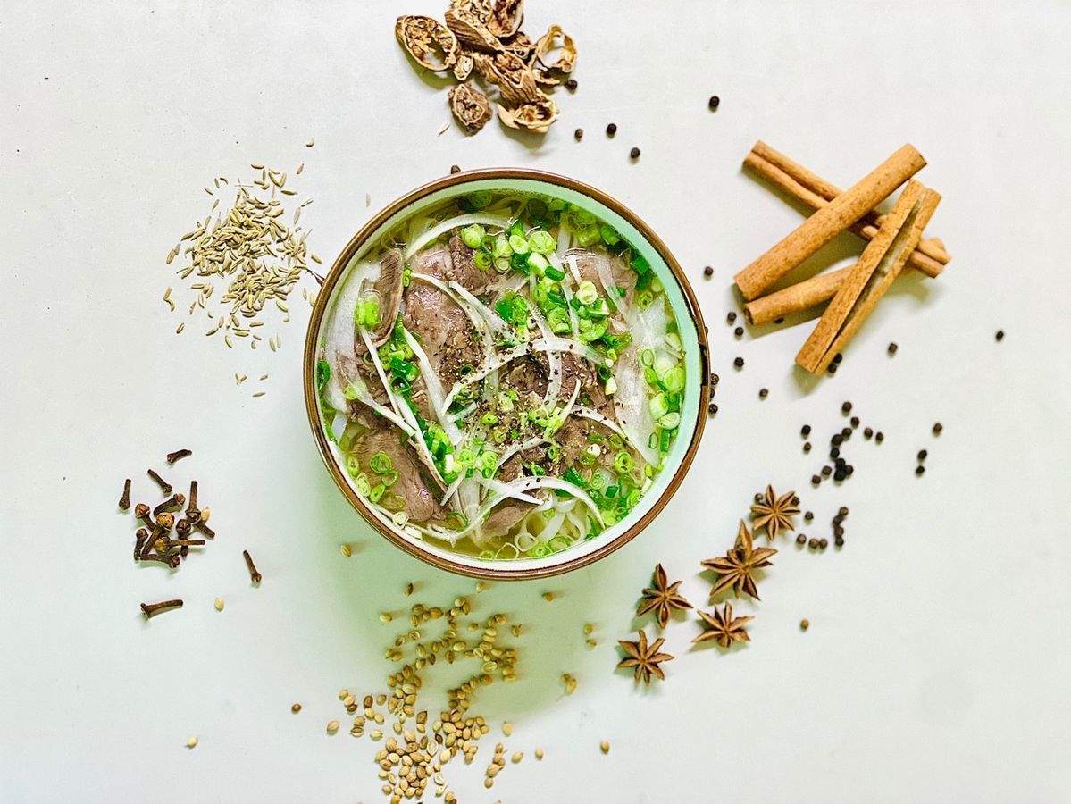 여러 향신료를 직접 배합해 끓인 육수로 만든 노이덴의 쌀국수. | 이미지출처: 네이버 지도 업체 제공 이미지