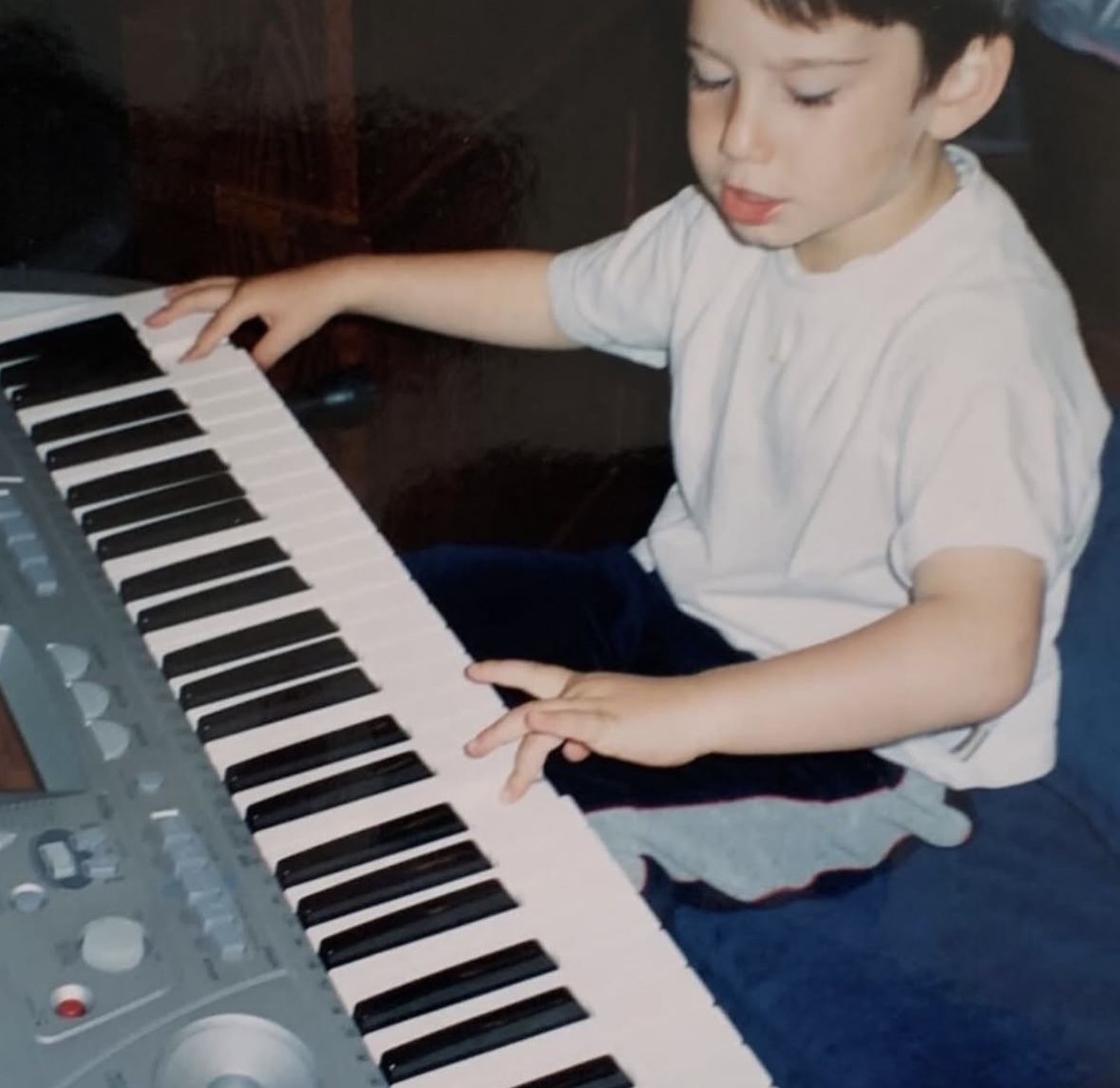 마일로 맨하임의 어린 시절이 담긴 모습 / 이미지 출처: 인스타그램 @milomanheim