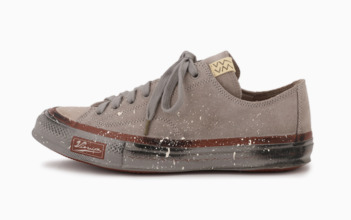 실수로 흘린 듯 헷갈리는 얼룩이 포인트인 아이템 / 이미지 출처: 비즈빔.