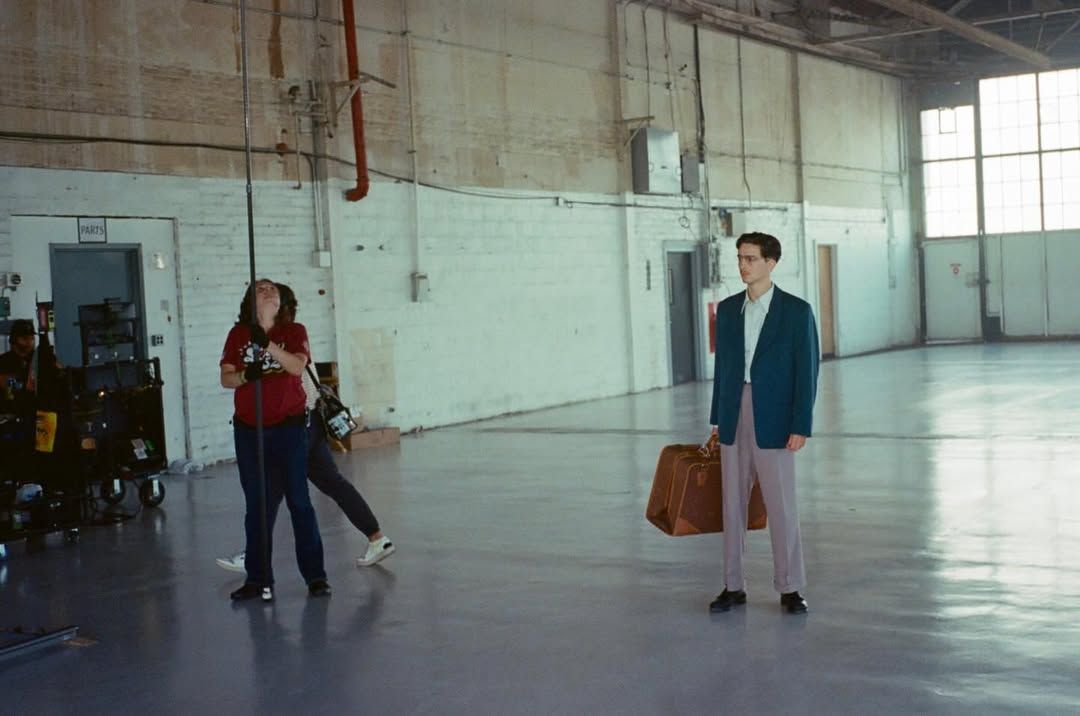 평범하지 않은 컬러를 사용해 마티의 자신감과 승부욕을 표현 / 이미지 출처: 인스타그램(@miyakobellizzi).