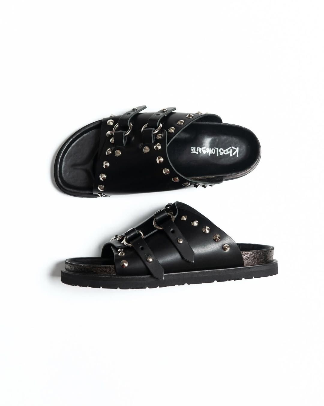 독특한 매력의 키즈러브게이트 슈즈 / 이미지 출처: 인스타그램(@kidslovegaite).