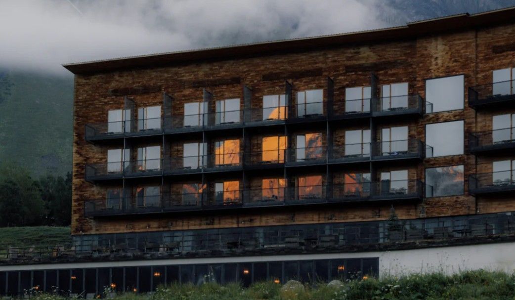 룸스 카즈베기의 외관 모습이다. / 출처: 룸스 카즈베기 웹사이트