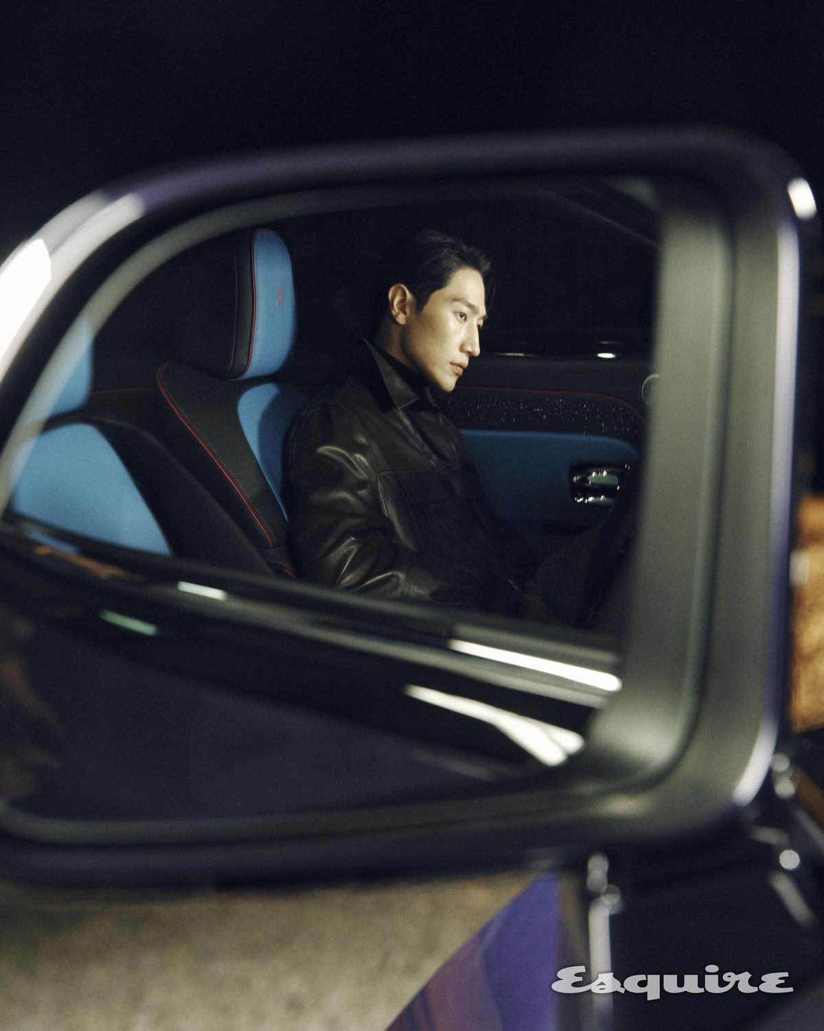 롤스로이스 블랙배지 스펙터의 스타라이트 헤드라이너는 실제로 보면 더 아름답다. 