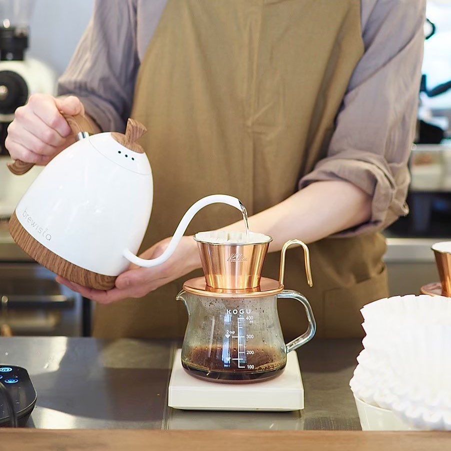 직접 엄선한 원두로 내린 핸드드립 커피도 맛볼 수 있다. / 이미지 출처: 카페 인스타그램 @allseasonscoffee