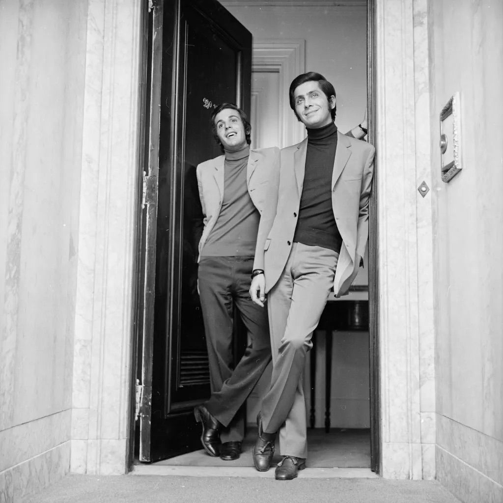 1970년, 코비 어워드 수상을 위해 뉴욕에 함께 방문을 한 지안카를로 지아메티와 발렌티노 가라바니. / 이미지 출처: 게티 이미지. 