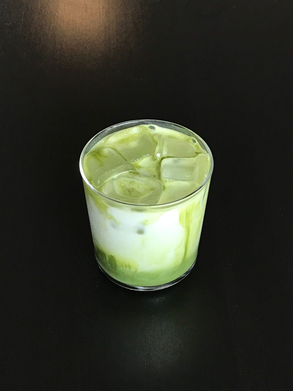 쌉싸름하고 고소한 맛이 일품인 ‘시즈오카 말차 라떼’. / 이미지 출처: 래버린투하트 네이버지도 업체 제공 이미지