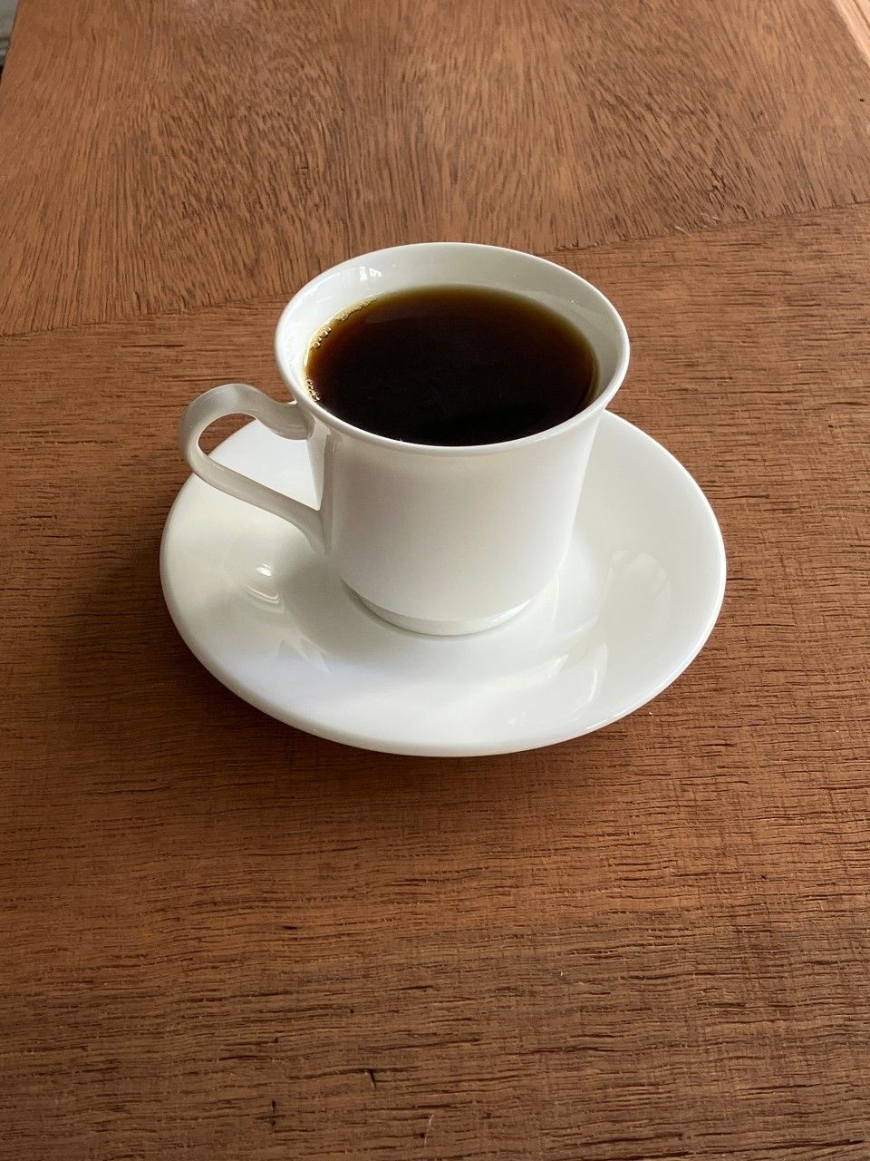 핸드드립 커피는 매장에서 직접 볶은 여러 종류의 스페셜티 원두 중 취향에 따라 선택해 즐길 수 있다. / 이미지 출처: 커피탈 네이버지도 업체 제공 이미지