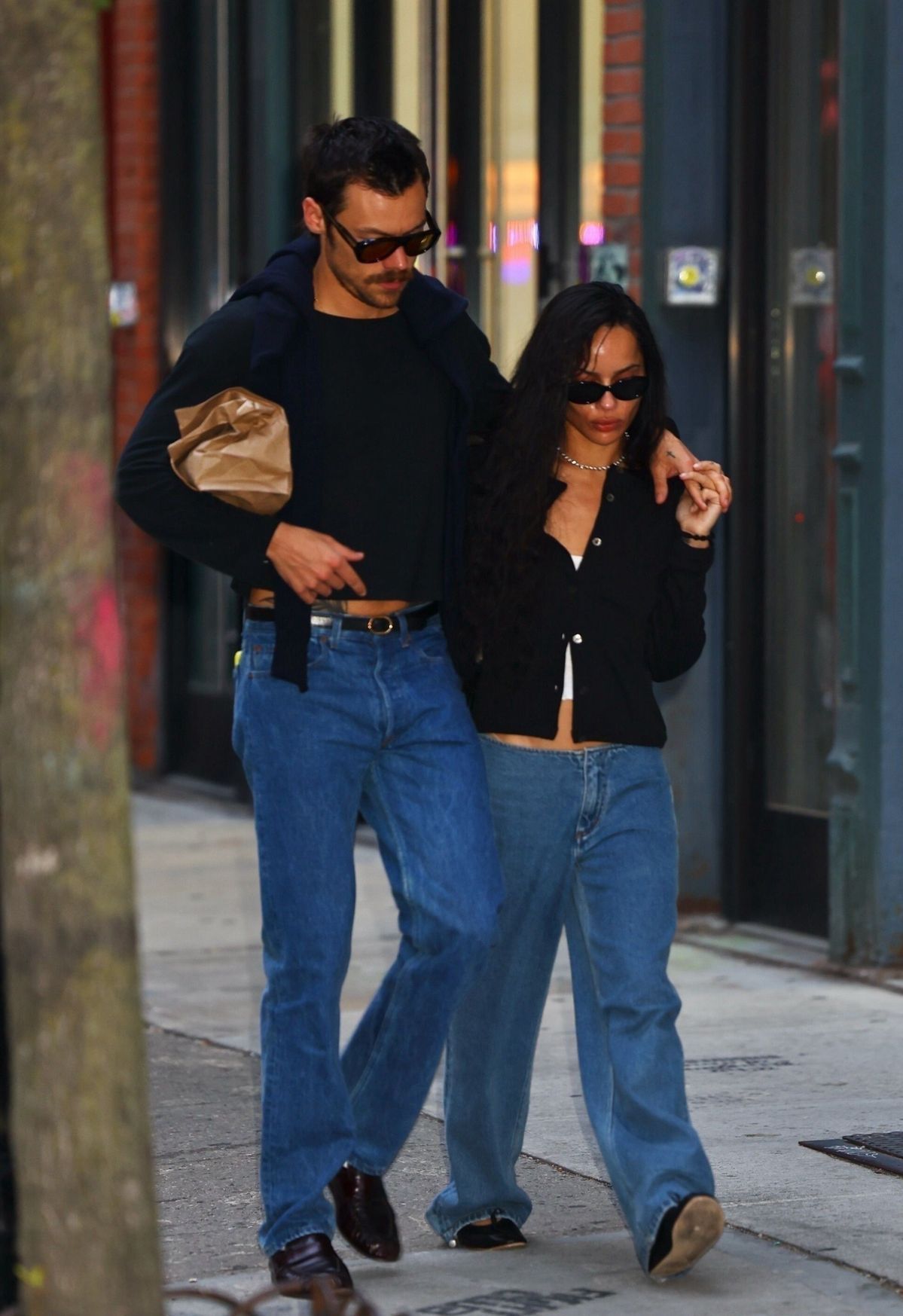 미니멀하고 내추럴한 핏으로 선보이는 시밀러 룩 / 이미지 출처: 핀터레스트