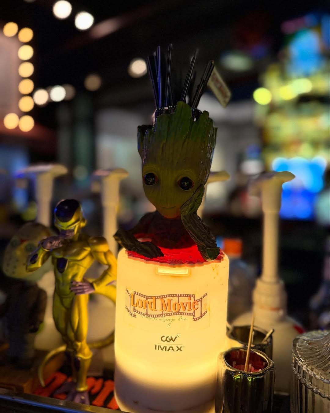 마블 시리즈같은 대중적인 영화 소품도 많아 누구나 즐기기 좋은 곳이다. / 이미지출처: 업체 인스타그램 공식 계정