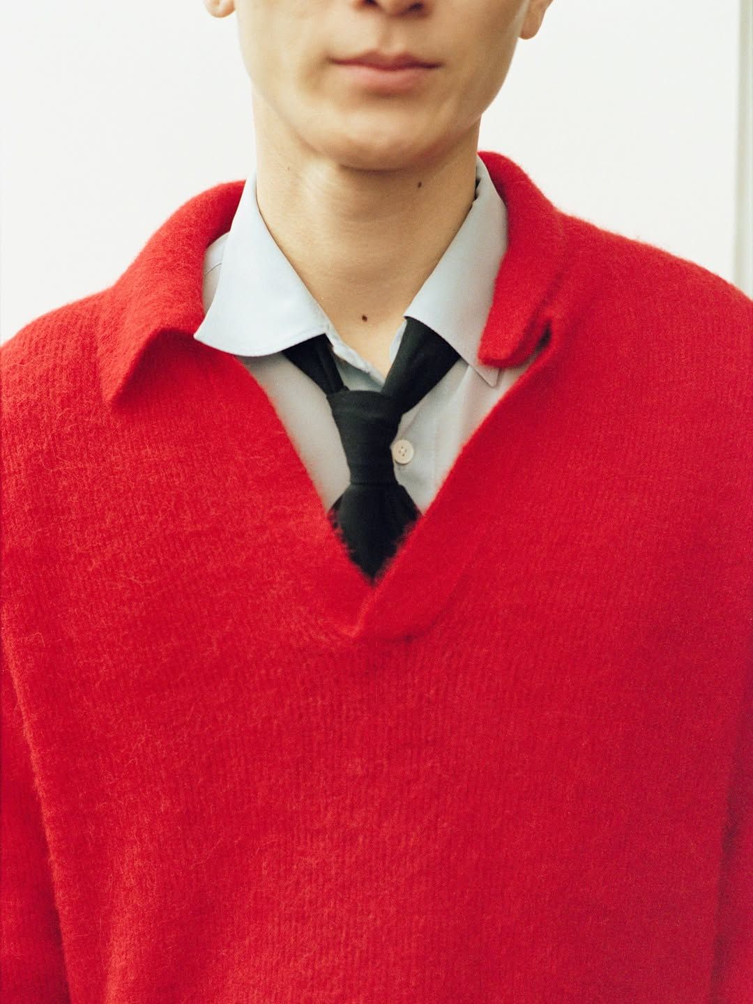 오라리 2026 AW / 이미지 출처 : 인스타그램 @auralee_tokyo @liveinsuburbia 