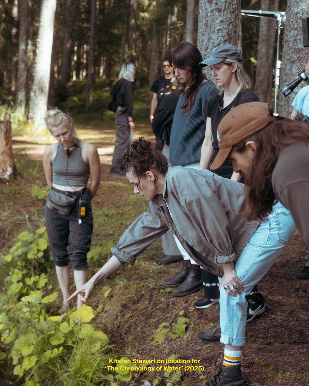 젠더리스한 크리스틴 스튜어트 감독 패션 / 이미지 출처: @directorfits