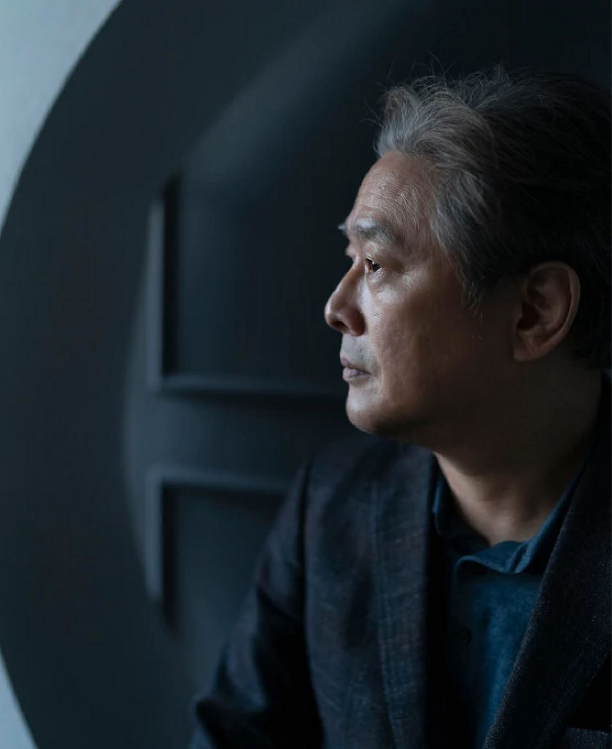 영화적 가치관이 녹아든 박찬욱 감독 패션 / 이미지 출처: @directorfits