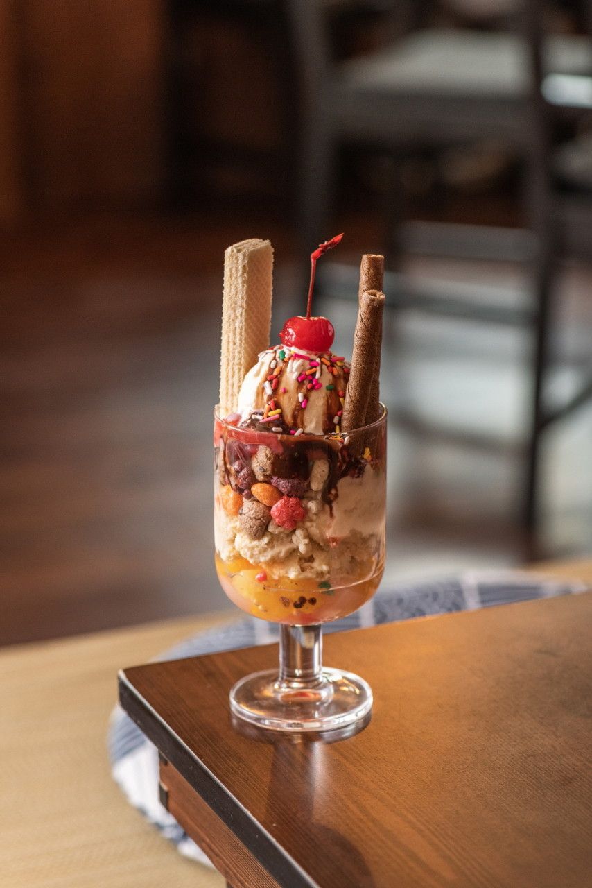 일본 킷사텐을 연상시키는 파르페, 메론소다 등의 메뉴들을 맛볼 수 있는 멜티도나. / 이미지 출처: 네이버 지도 업체 제공 이미지